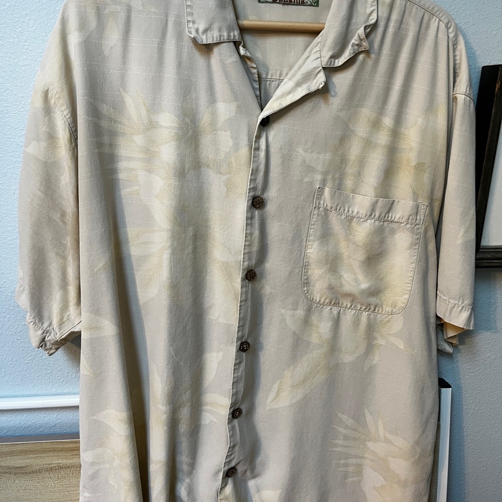 Tommy Bahama Casual Shirt Size X-Large